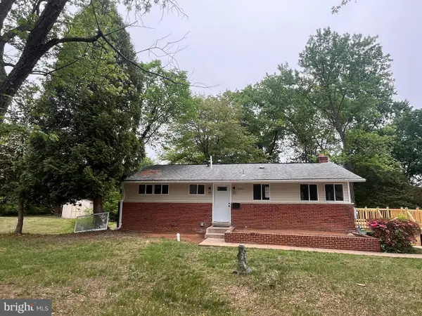 4501 Apple Tree Dr, ALEXANDRIA, VA 22310