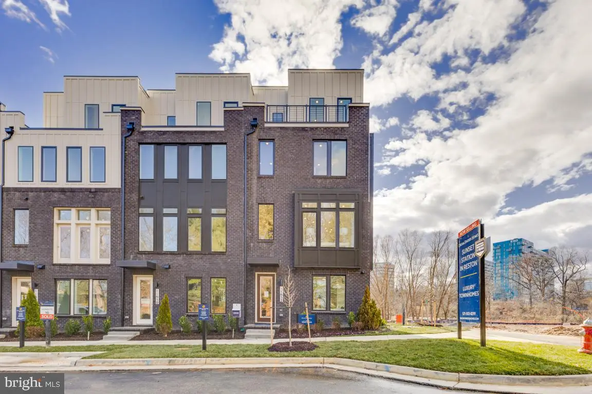 11652 American Dream Way, Reston, VA 20190 - #1