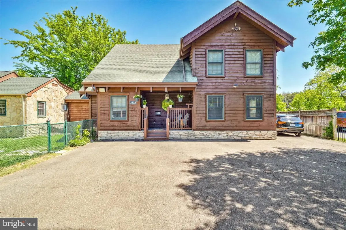 3432 Memorial St, Alexandria, VA 22306 - #1
