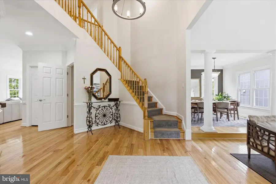 6732 Churchill Rd, McLean, VA 22101 - #3