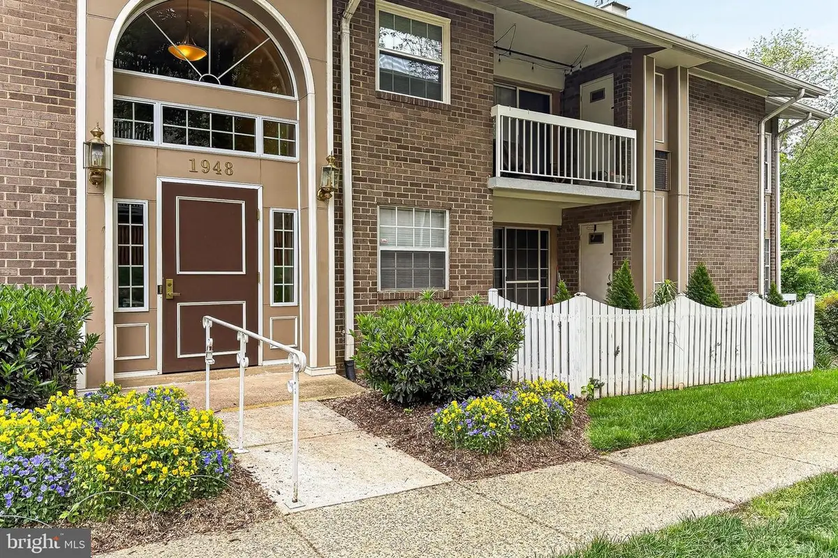 1948 Kennedy Dr #203, McLean, VA 22102 - #1