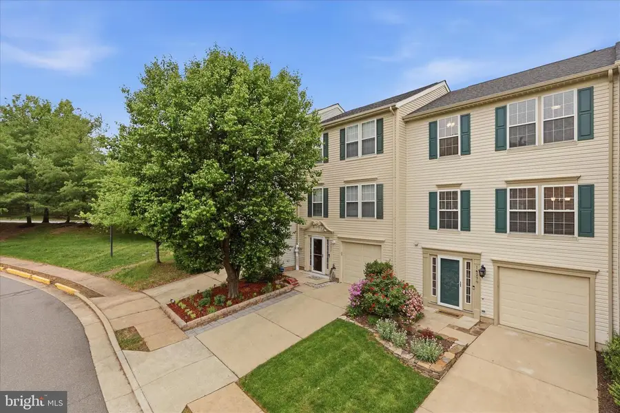 14279 Glade Spring Dr, Centreville, VA 20121 - #3