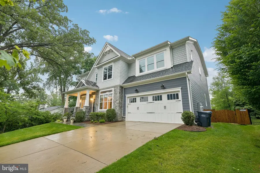 2336 N Oak St, Falls Church, VA 22046 - #3