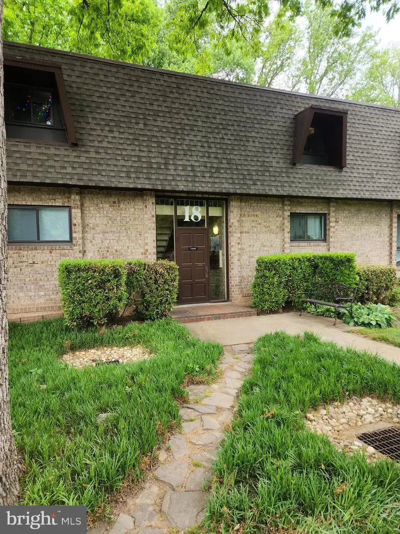 11618 Vantage Hill Rd #12b, Reston, VA 20190 - #1