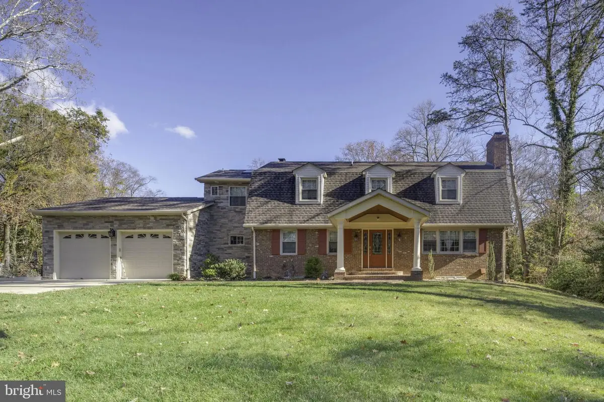 4107 Woodlark Dr, Annandale, VA 22003 - #1