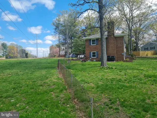 7312 Gene St, Alexandria, VA 22315 - #2