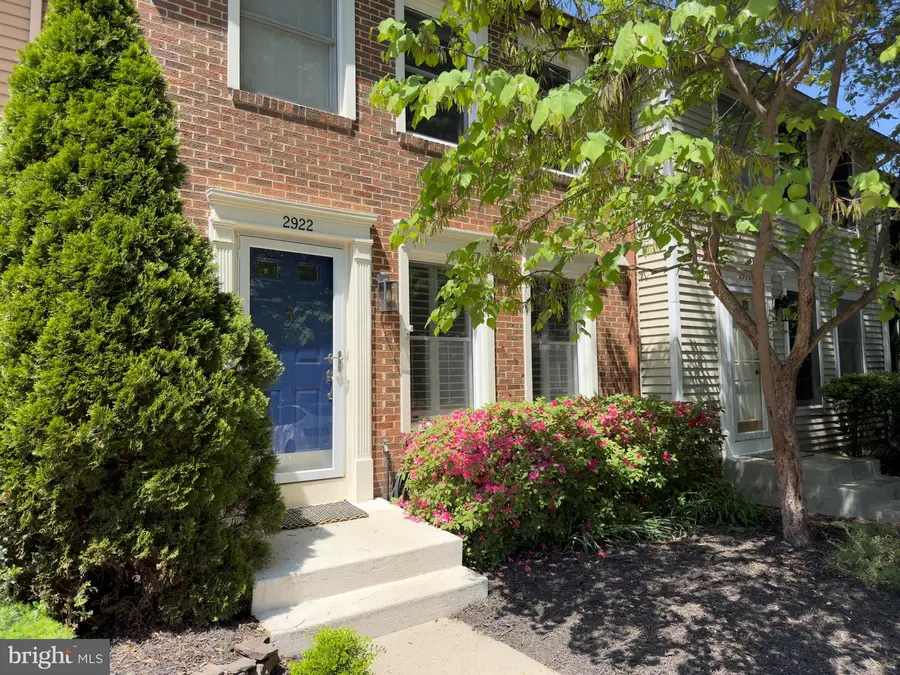 2922 Bridgehampton Ct, Falls Church, VA 22042 - #3