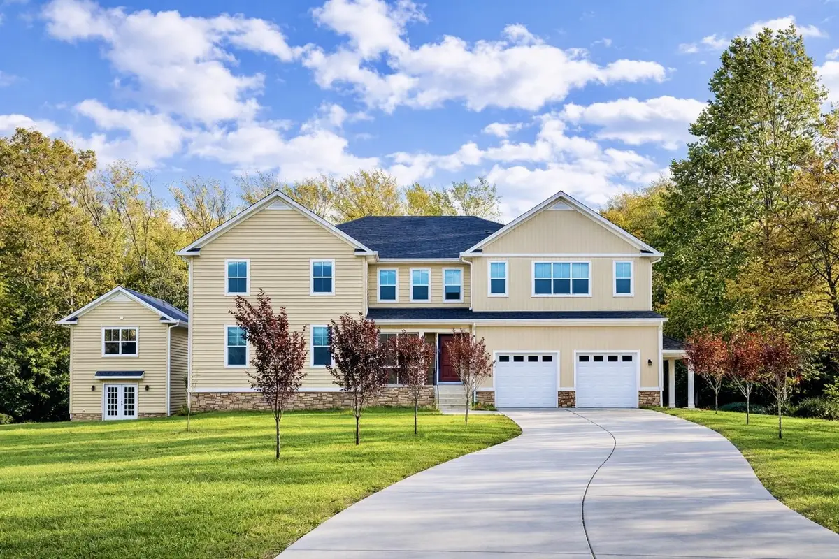 7313 Byrneley Ln, Annandale, VA 22003 - #1