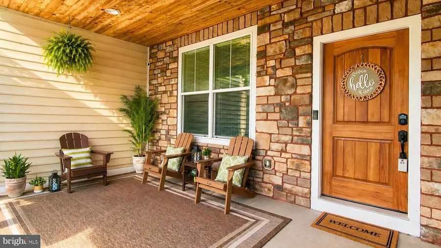 7313 Byrneley Ln, Annandale, VA 22003 - #3