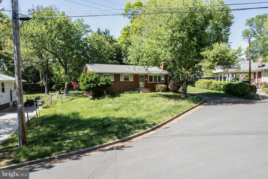 503 Gibson Dr Sw, Vienna, VA 22180 - #3