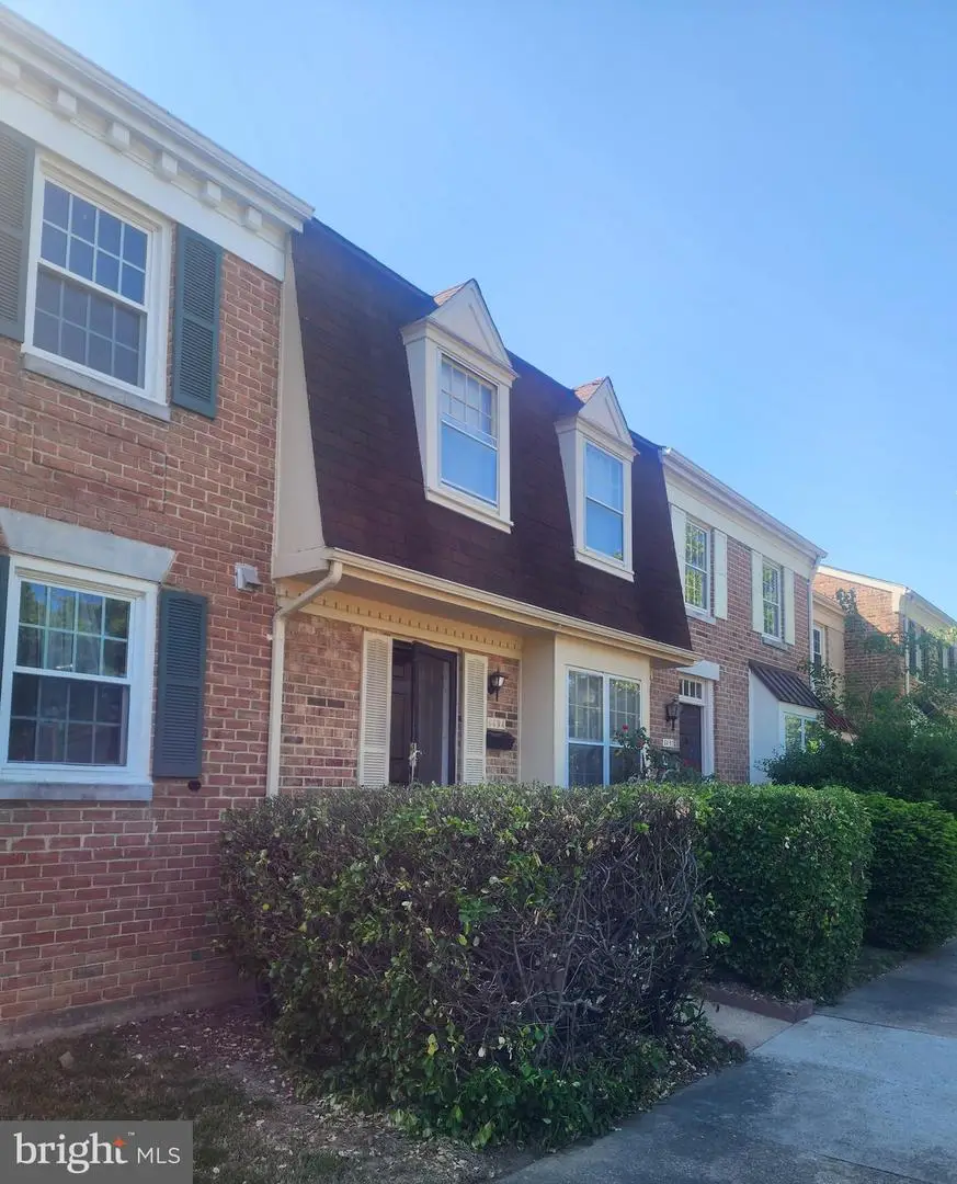6494 Franconia Rd, Springfield, VA 22150 - #1