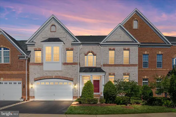 3878 Billberry Dr, FAIRFAX, VA 22033