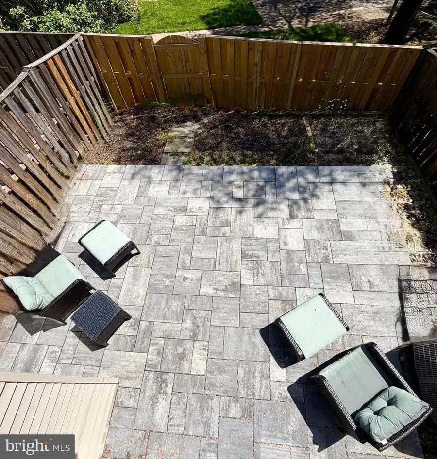 5406 Leeway Ct, Fairfax, VA 22032 - #2