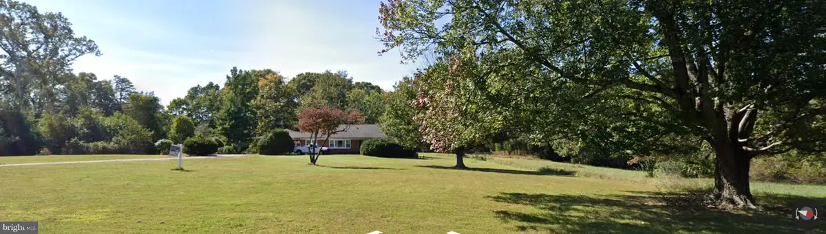 900 Seneca Rd, Great Falls, VA 22066 - #1