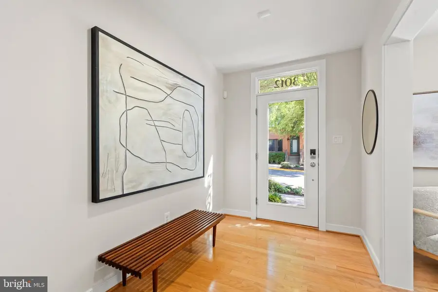 3012 District Ave, Fairfax, VA 22031 - #2