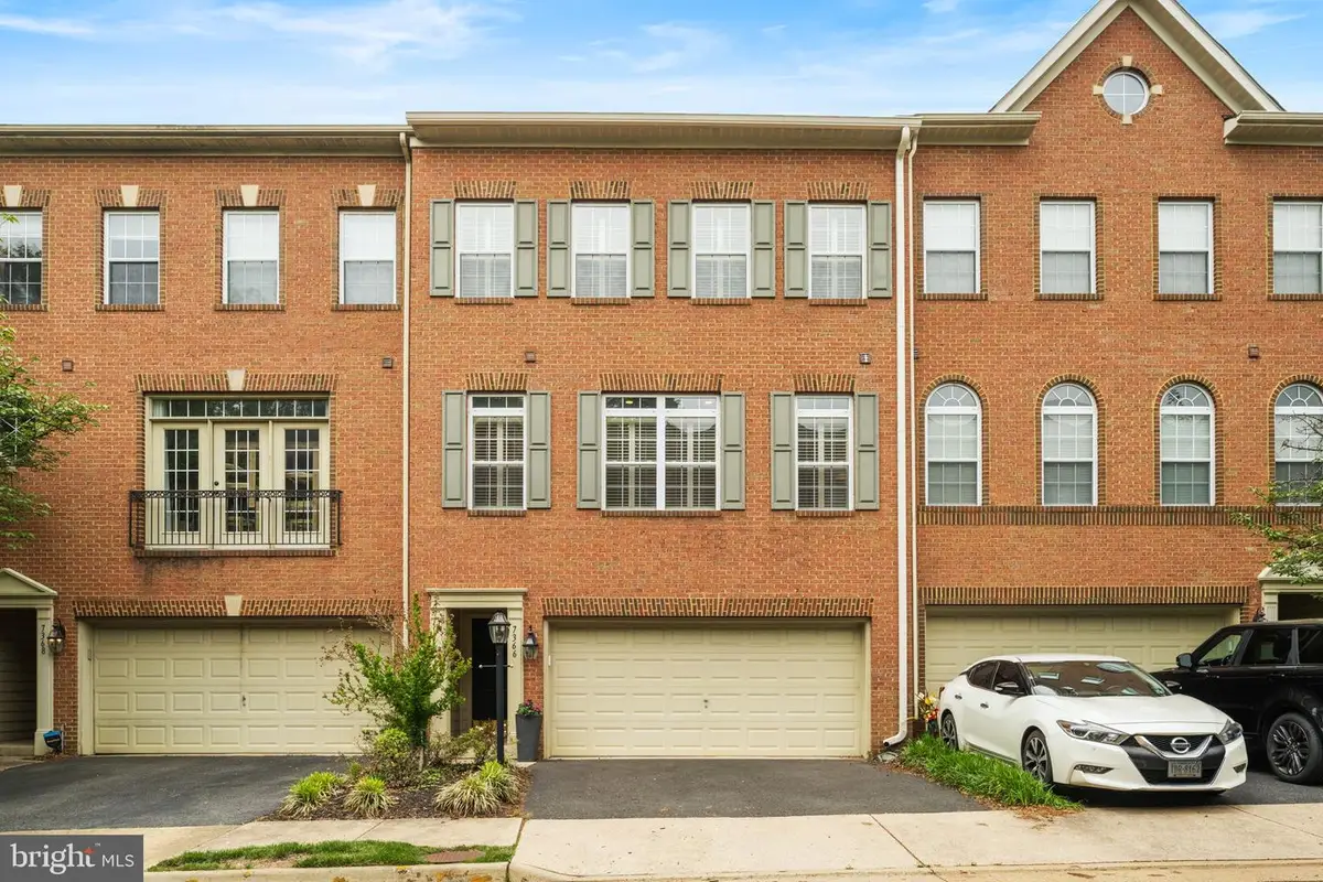 7366 Stream Bluff Way, Springfield, VA 22153 - #1