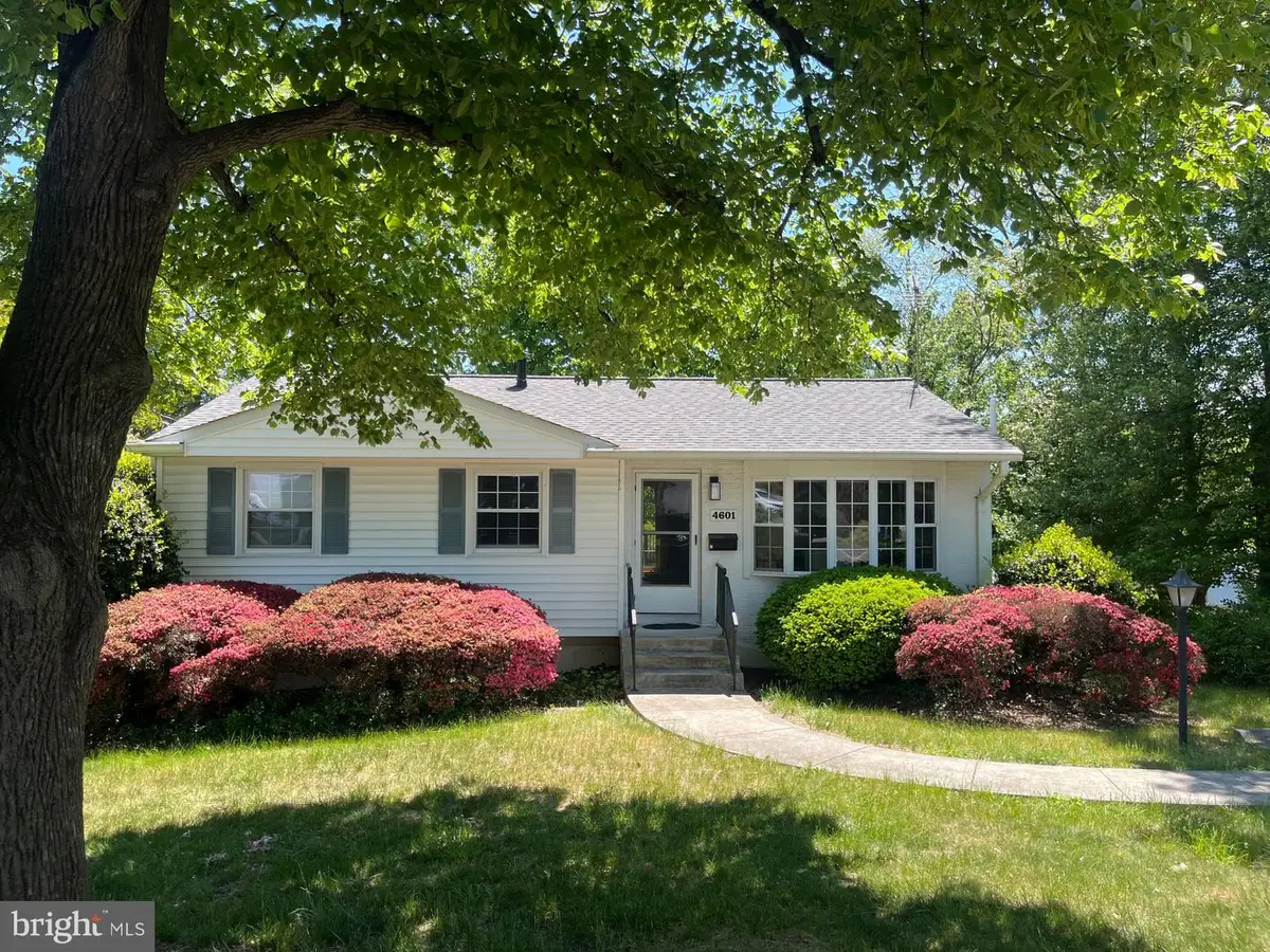 4601 Picot Rd, Alexandria, VA 22310 - #1