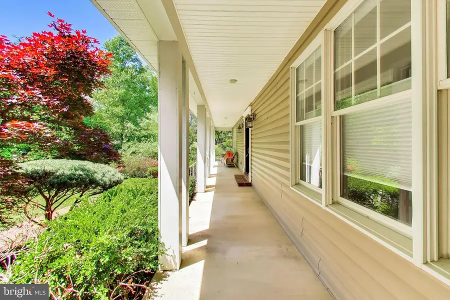 6454 Woodridge Rd, Alexandria, VA 22312 - #2
