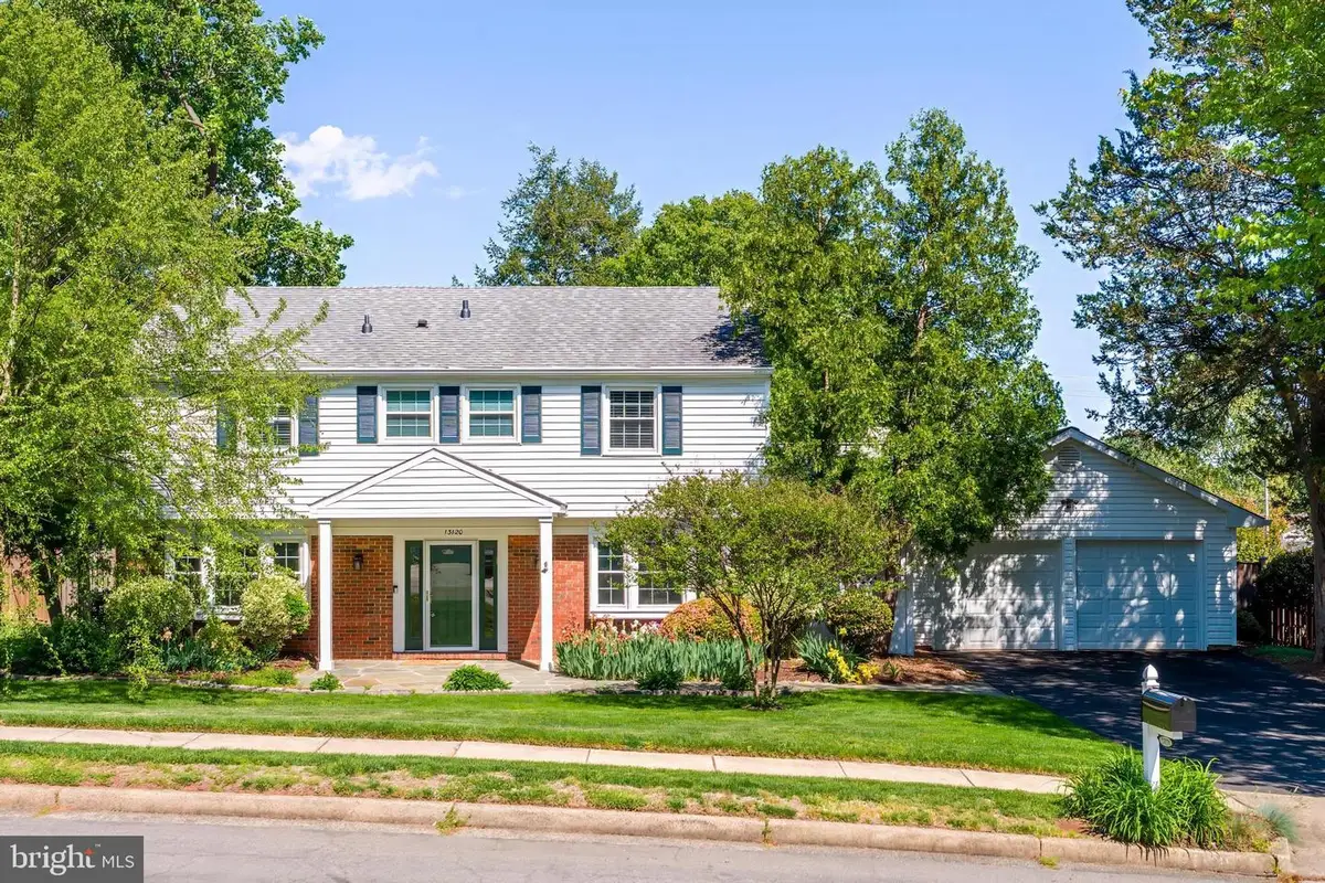 13120 Pavilion Ln, Fairfax, VA 22033 - #1