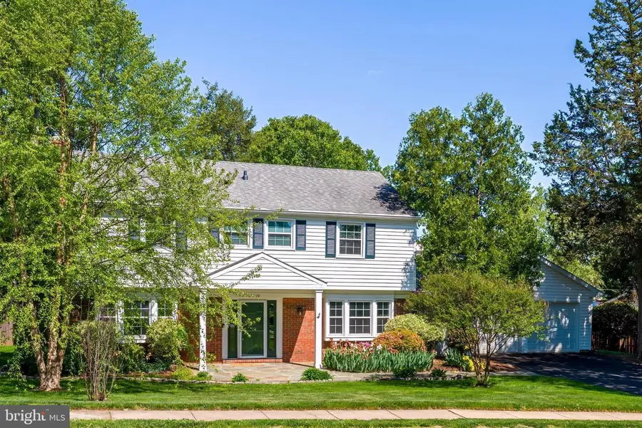 13120 Pavilion Ln, Fairfax, VA 22033 - #2