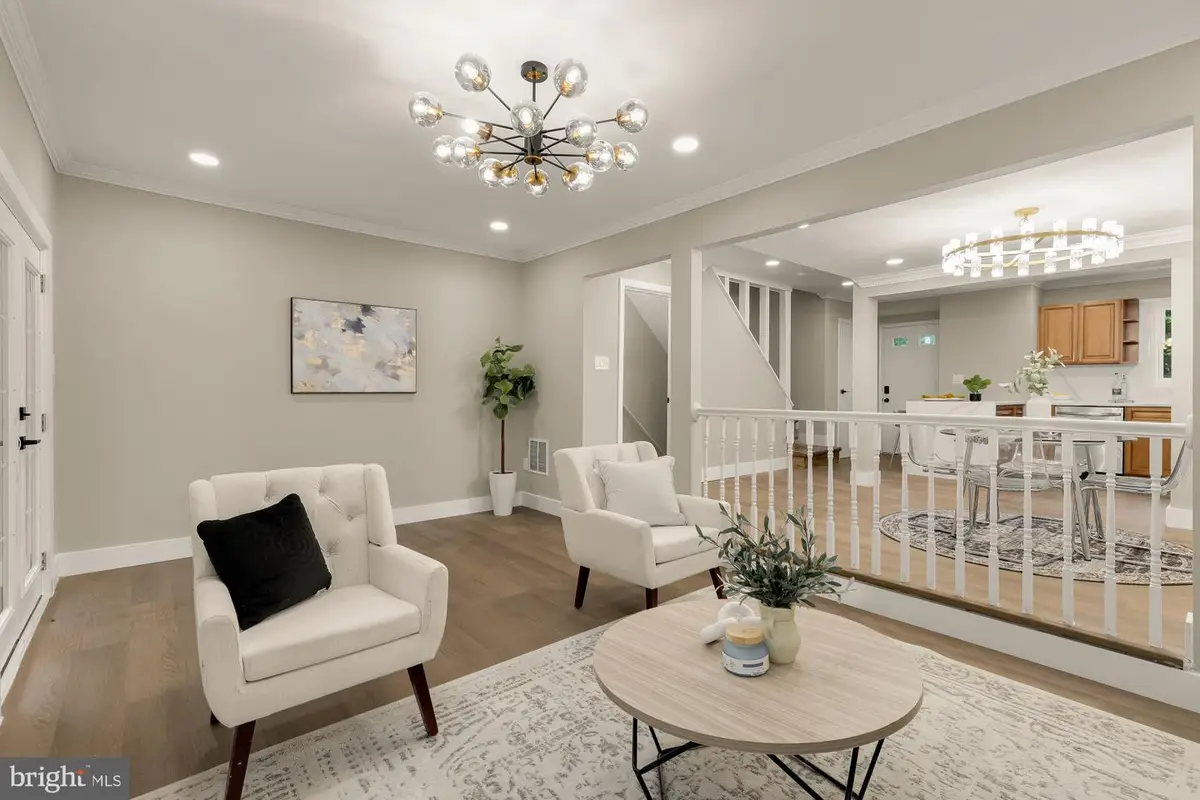 4555 Metro Ct, Annandale, VA 22003 - #1
