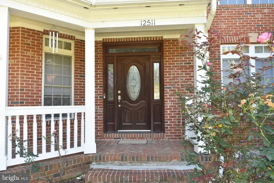 12511 Rochester Dr, Fairfax, VA 22030 - #2