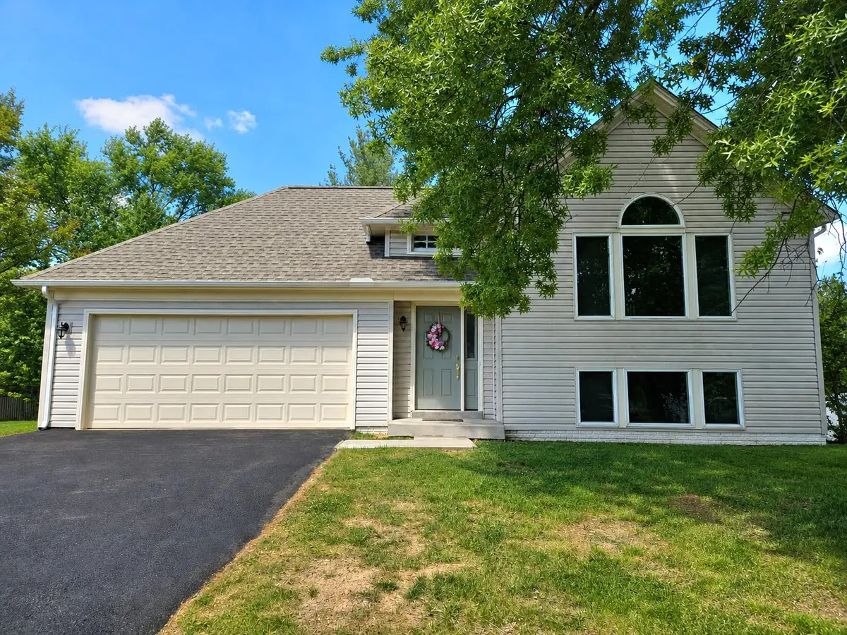 14516 Oak Cluster Dr, Centreville, VA 20120 - #1
