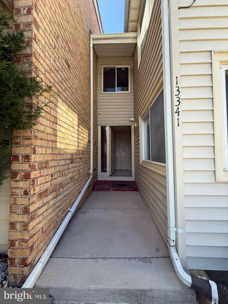 13341 Shea Pl, Herndon, VA 20170 - #2