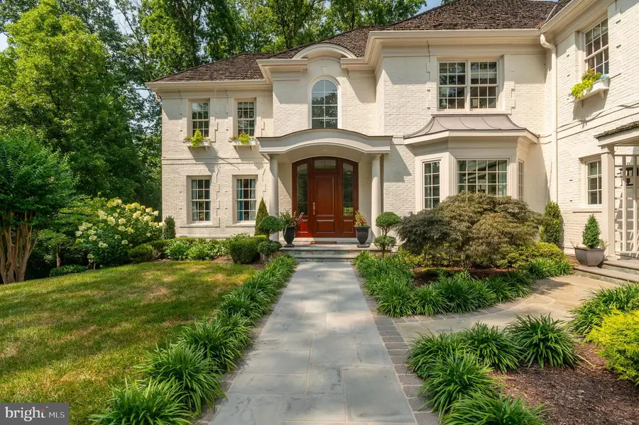 7426 Dulany Dr, McLean, VA 22101 - #2