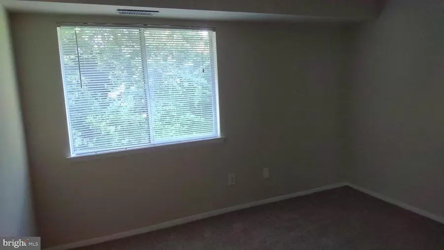 7975 Audobon Ave #302, Alexandria, VA 22306 - #2