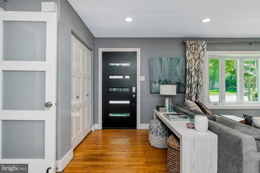 9217 Capricorn Ct, Burke, VA 22015 - #2