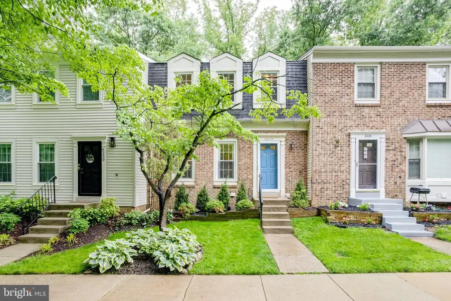 6228 Mockingbird Pond Ter, Burke, VA 22015 - #2