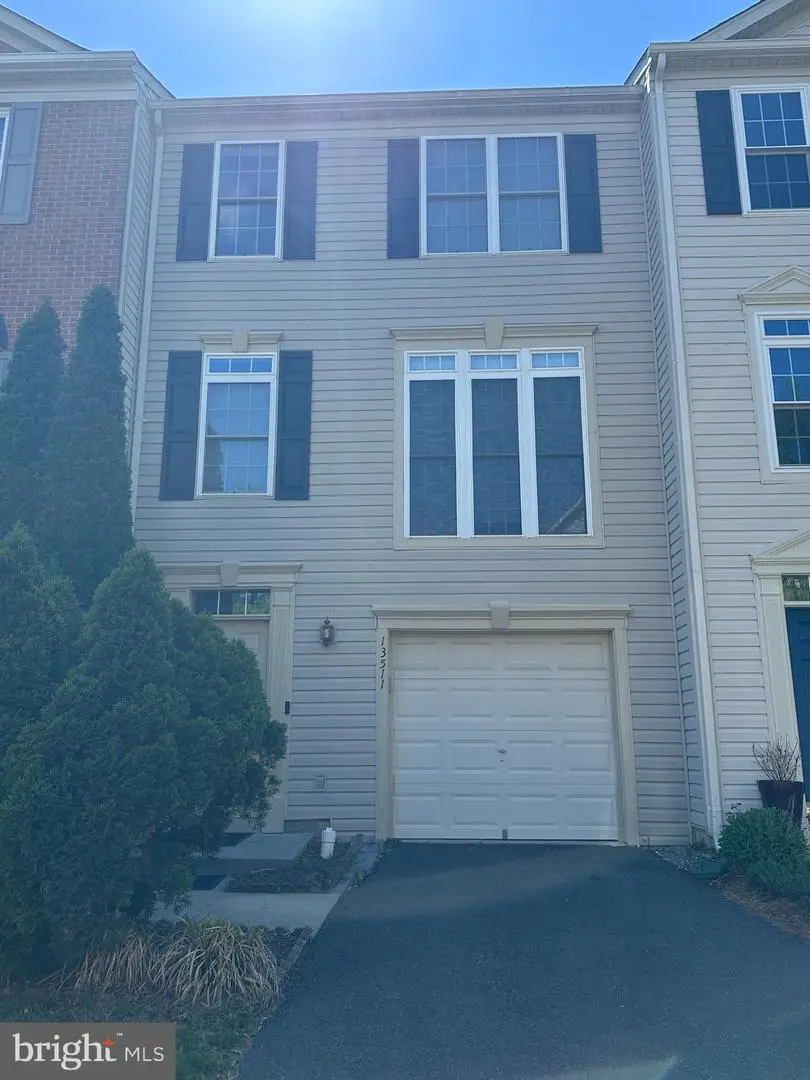 13511 Lavender Mist Ln, Centreville, VA 20120 - #1