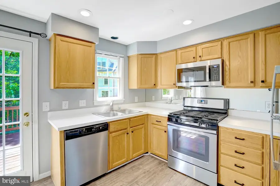 3009 Heritage Springs Ct, Alexandria, VA 22306 - #3