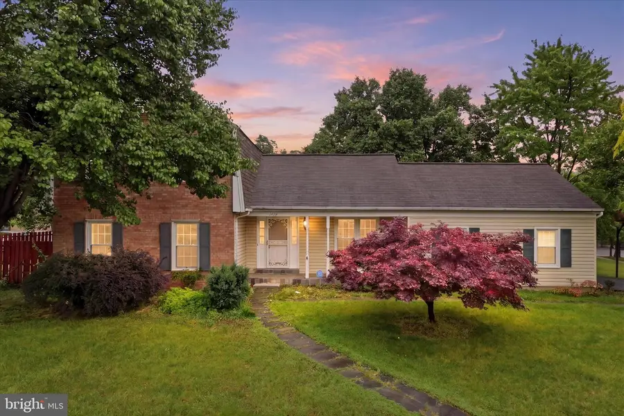5902 6th St S, Falls Church, VA 22041 - #2