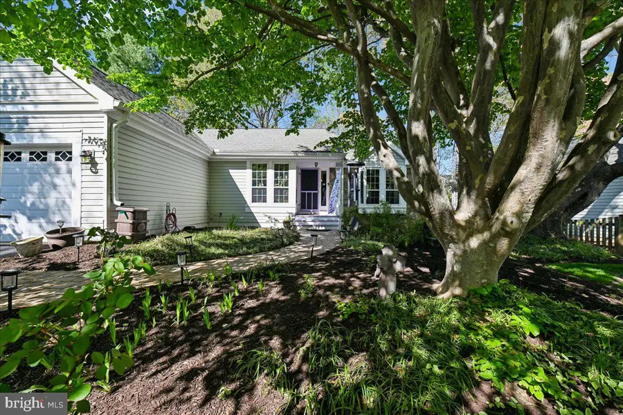 10924 Adare Dr, Fairfax, VA 22032 - #2