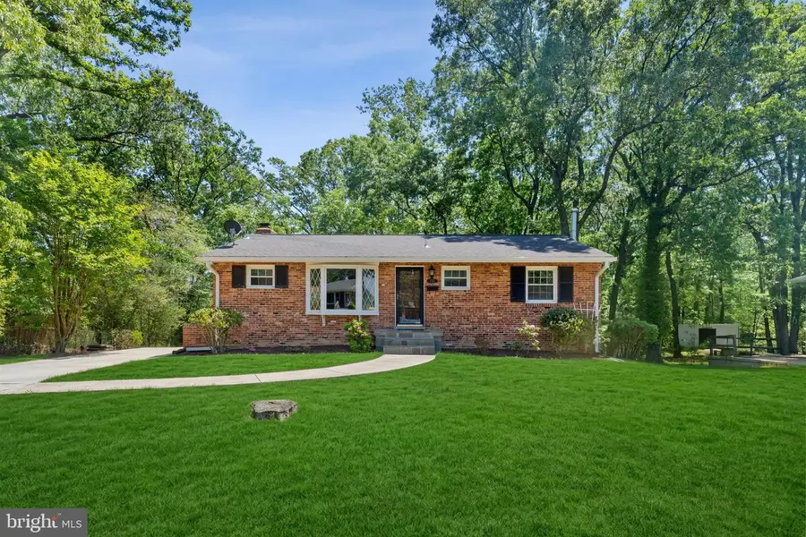 6705 Jerome St, Springfield, VA 22150 - #3