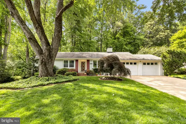 3310 Patrick Henry Dr, FALLS CHURCH, VA 22044
