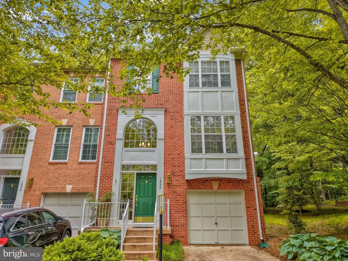 1224 Wild Hawthorn Way, Reston, VA 20194 - #1