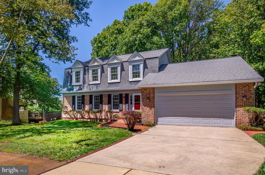 2692 Glencroft Rd, Vienna, VA 22181 - #2