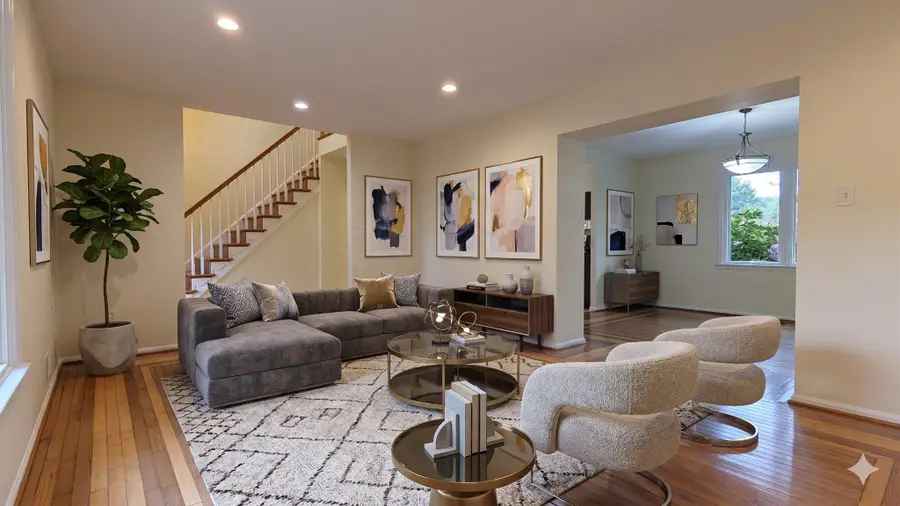 1835 Batten Hollow Rd, Vienna, VA 22182 - #3