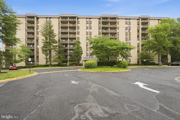 3101 S Manchester St #315, FALLS CHURCH, VA 22044