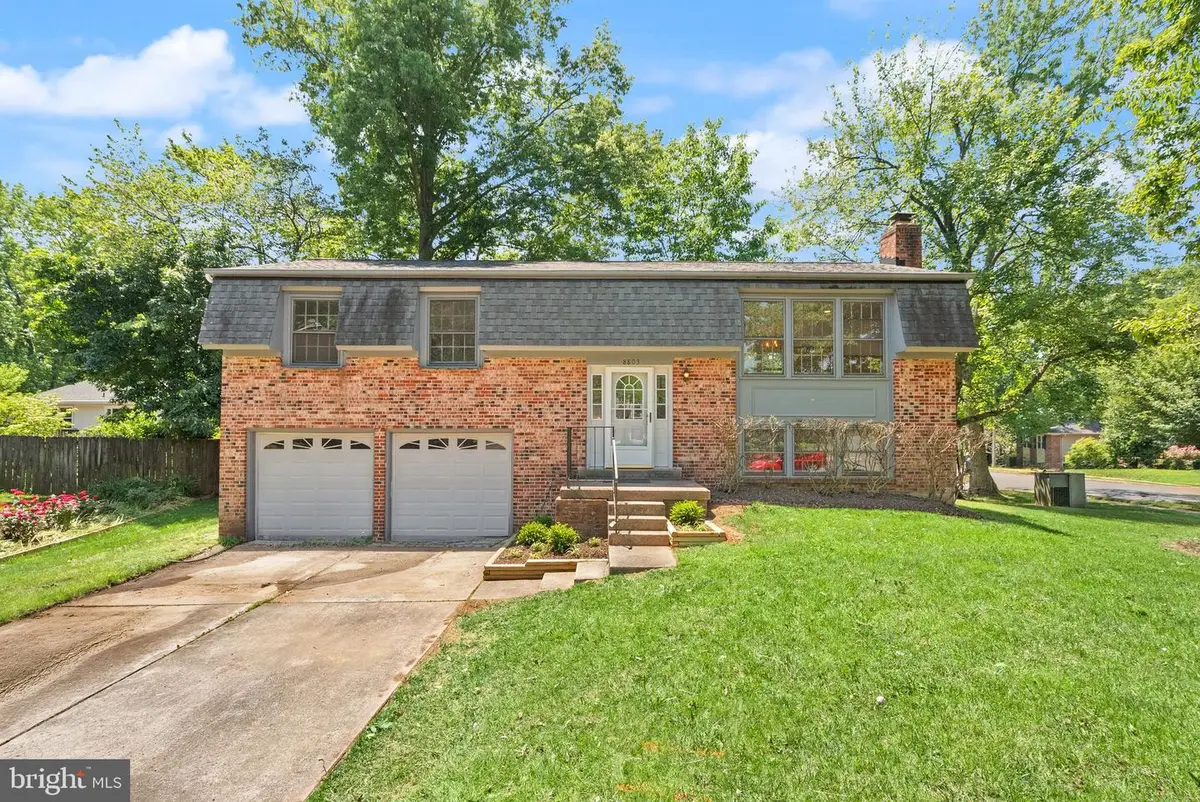 8803 Hayload Ct, Springfield, VA 22153 - #1