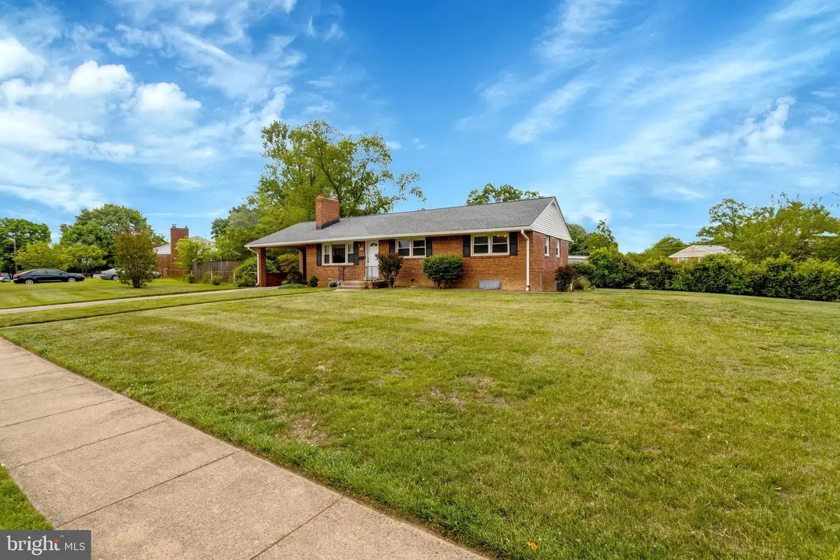 4515 Kling Dr, Alexandria, VA 22312 - #1