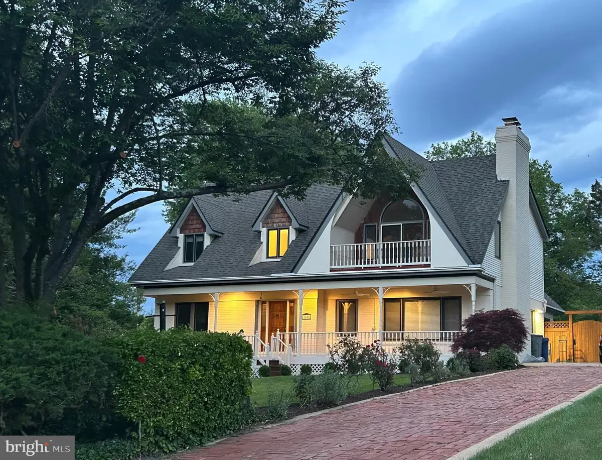 2101 Reynolds St, Falls Church, VA 22043 - #1