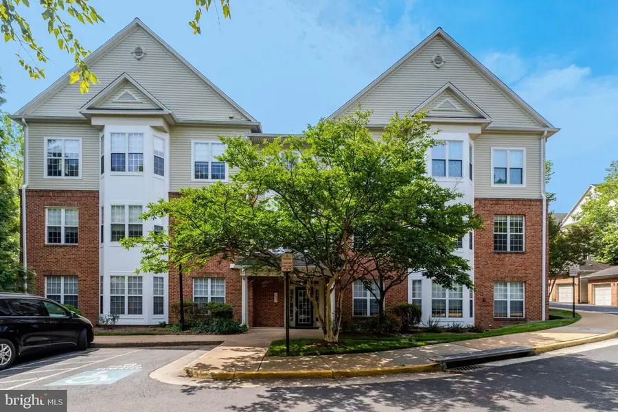 6495 Tayack Pl #204, Alexandria, VA 22312 - #2