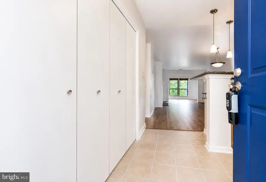 10300 Appalachian Cir #109, Oakton, VA 22124 - #2