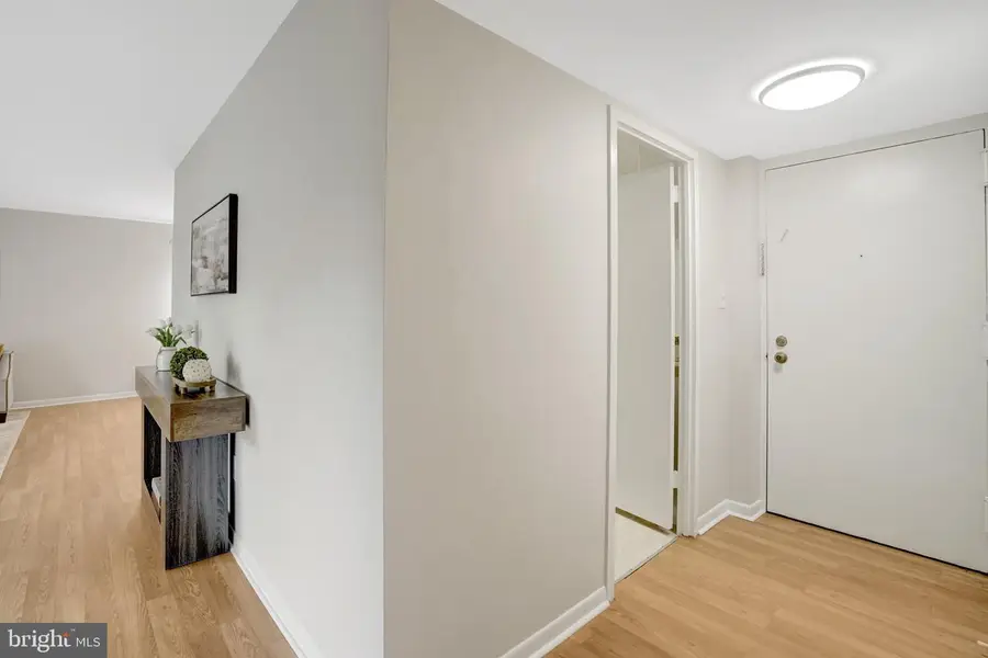 3101 S Manchester St S #615, Falls Church, VA 22044 - #3