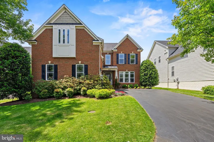 8717 Flowering Dogwood Ln, Lorton, VA 22079 - #3