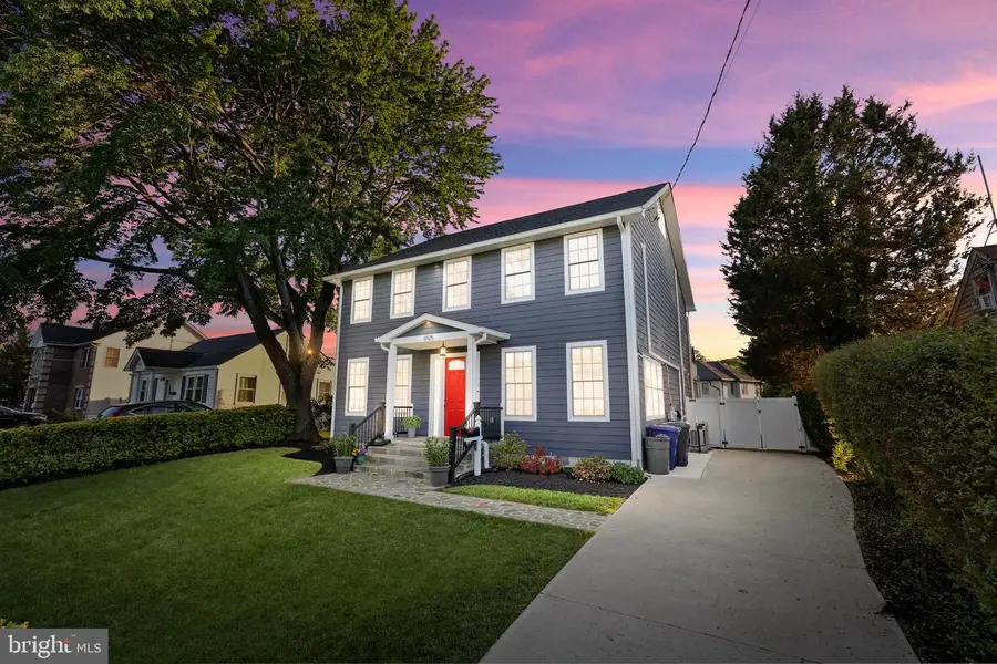 6925 Barrett Rd, Falls Church, VA 22042 - #3